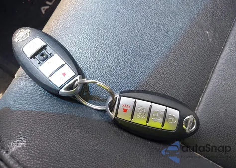 2009 Nissan Altima 2.5 S z USA, uszkodzony, nr VIN 1N4AL21E79N448873